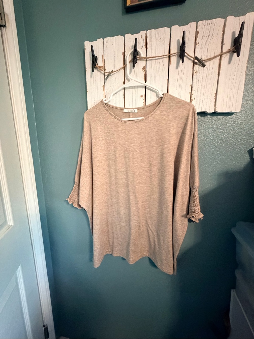 Beige Relaxed Knit Tunic with Shirred Bracelet Sleeves